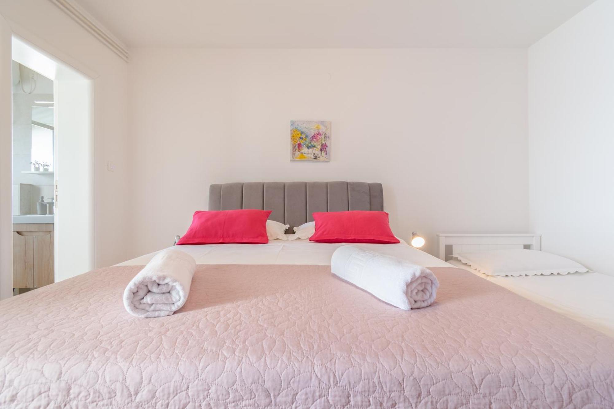 Apartments Malina Tučepi Εξωτερικό φωτογραφία