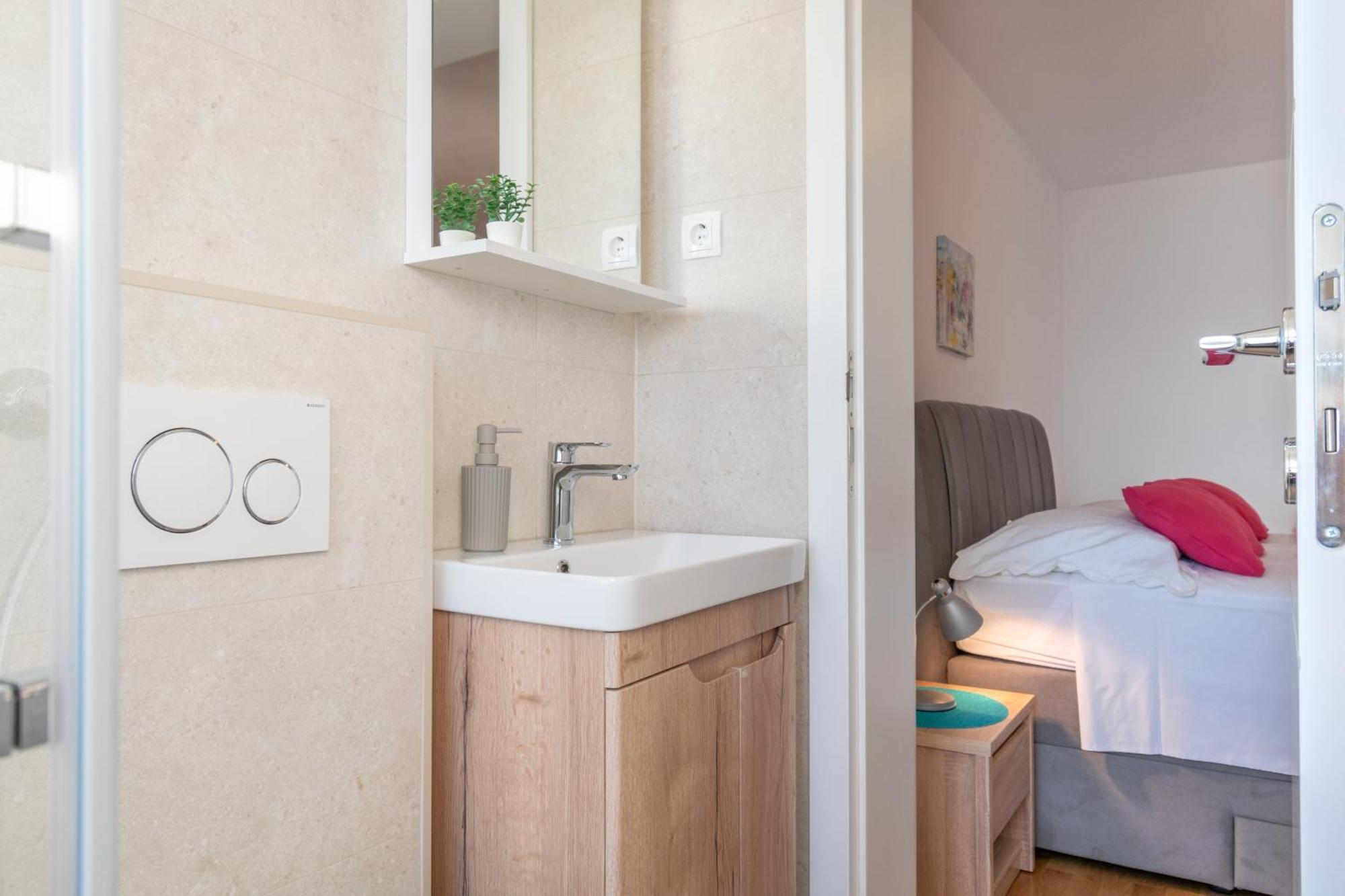 Apartments Malina Tučepi Εξωτερικό φωτογραφία